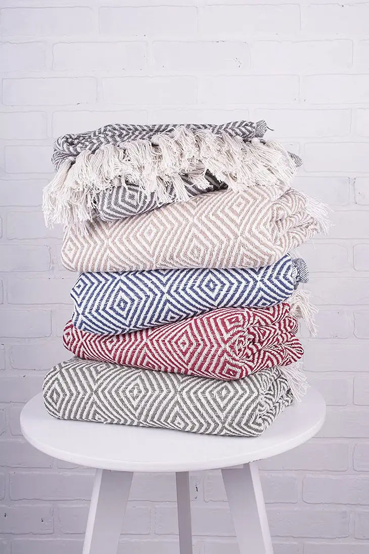 100% Cotton Hand Woven All Season Soft Throw Blanket Diamond